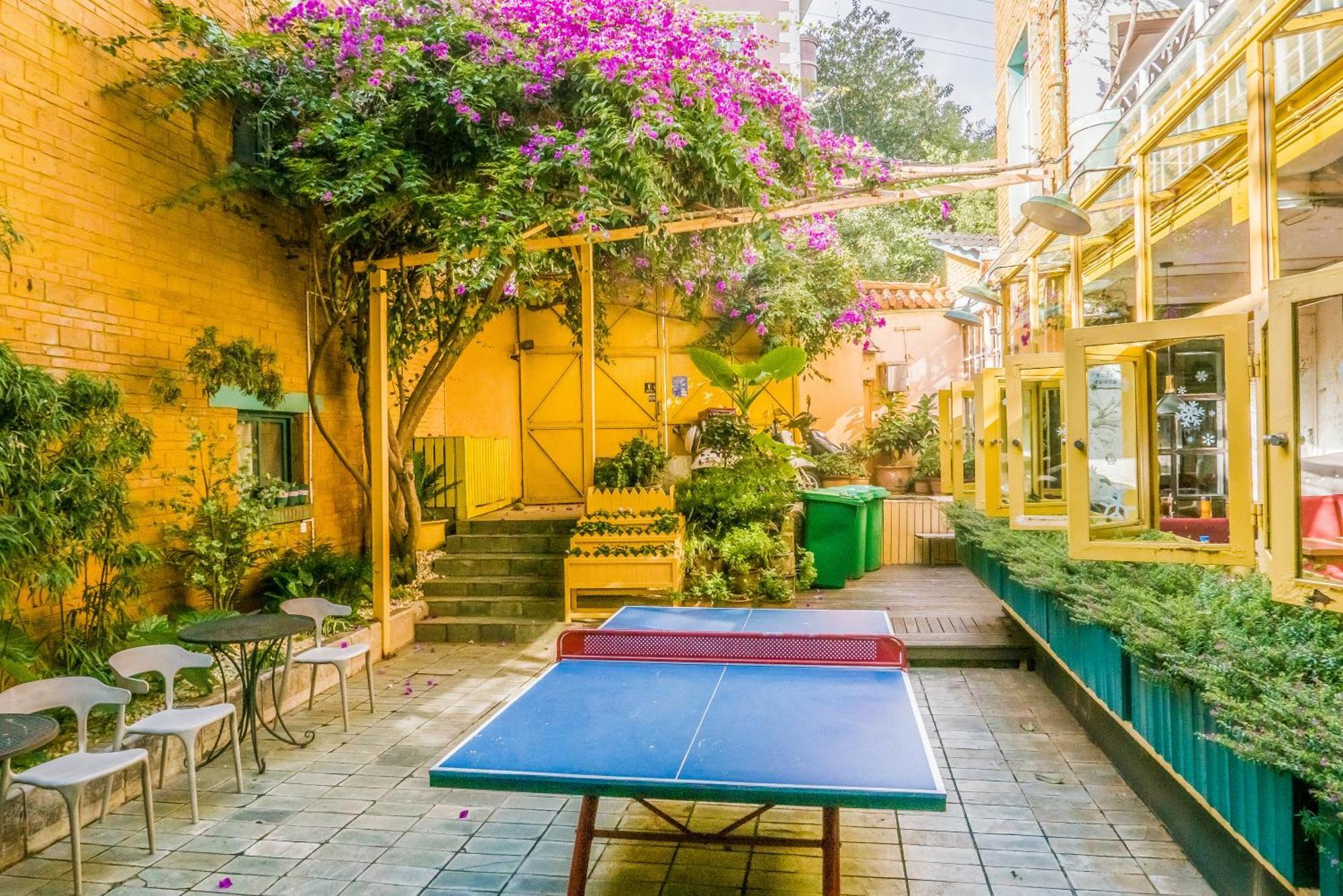קונמינג The Cloudland International Youth Hostel Close To The City Center,10 Min Walks To The Subway, Close To The Night Market, Old Street, Green Lake, English-Speaking Service, Free Activity Convenient Payment And Visa Cards Are Accepted מראה חיצוני תמונה