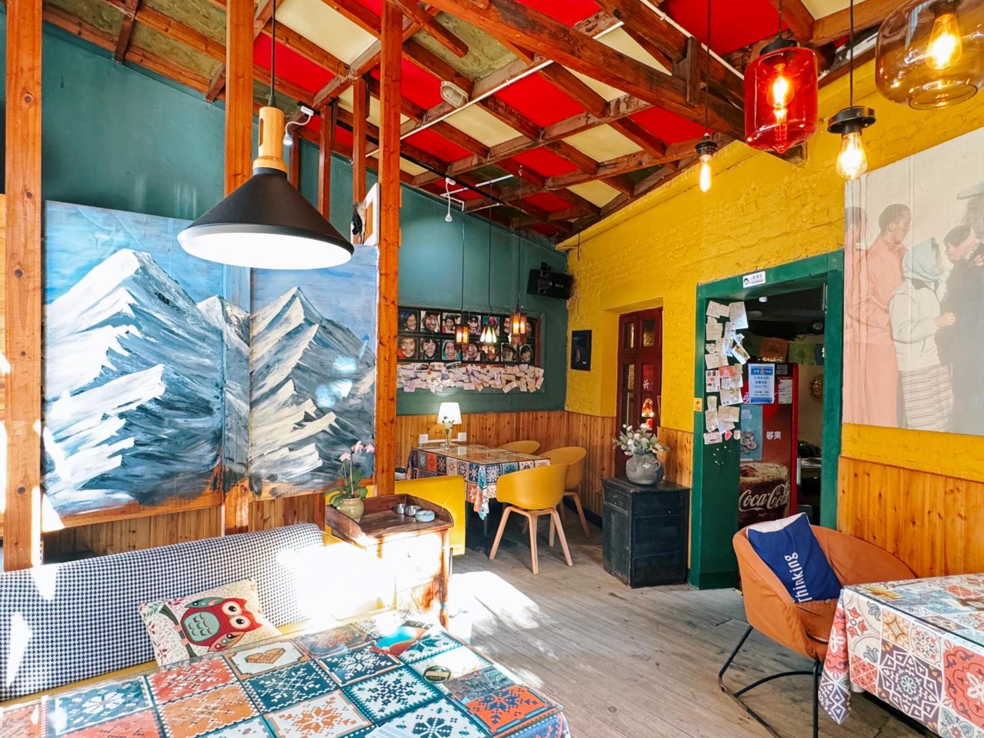 קונמינג The Cloudland International Youth Hostel Close To The City Center,10 Min Walks To The Subway, Close To The Night Market, Old Street, Green Lake, English-Speaking Service, Free Activity Convenient Payment And Visa Cards Are Accepted מראה חיצוני תמונה