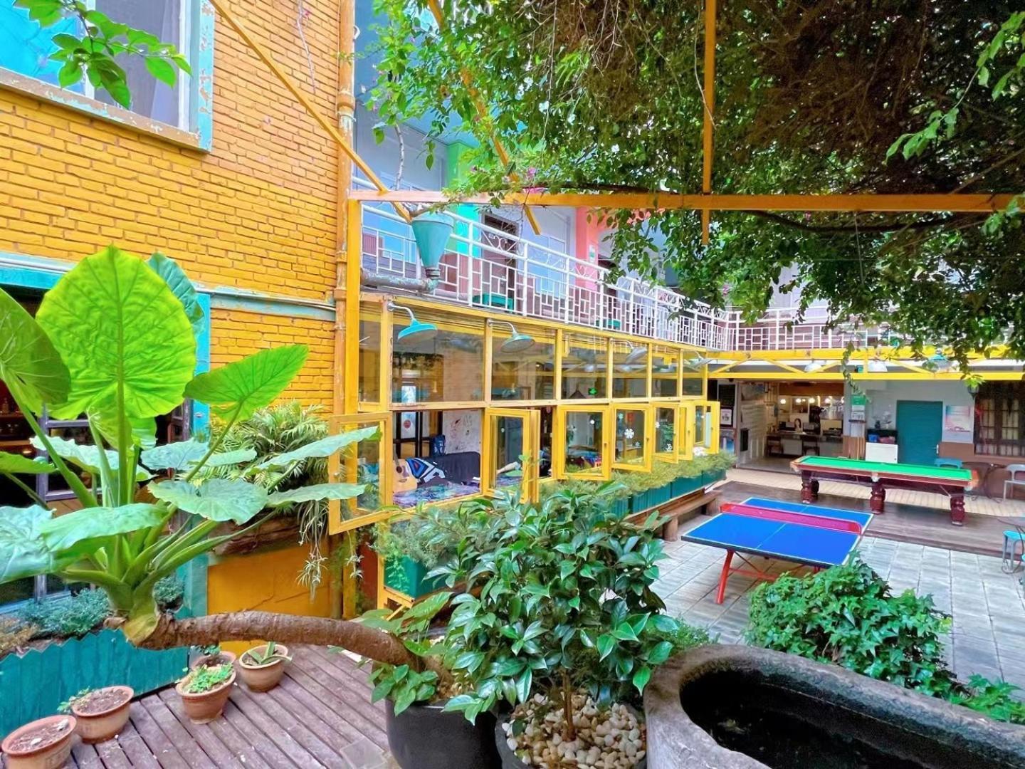 קונמינג The Cloudland International Youth Hostel Close To The City Center,10 Min Walks To The Subway, Close To The Night Market, Old Street, Green Lake, English-Speaking Service, Free Activity Convenient Payment And Visa Cards Are Accepted מראה חיצוני תמונה