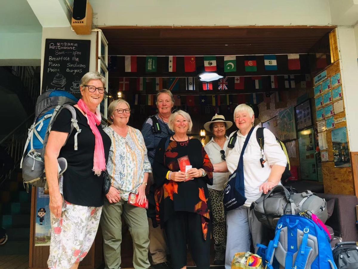 קונמינג The Cloudland International Youth Hostel Close To The City Center,10 Min Walks To The Subway, Close To The Night Market, Old Street, Green Lake, English-Speaking Service, Free Activity Convenient Payment And Visa Cards Are Accepted מראה חיצוני תמונה